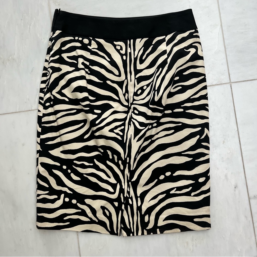 Stunning animal print skirt by The Limited.